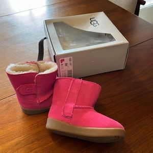 UGG Keelan Baby Pink Boots 4/5